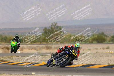 media/Oct-08-2023-CVMA (Sun) [[dbfe88ae3c]]/Race 5 Amateur Supersport Open/